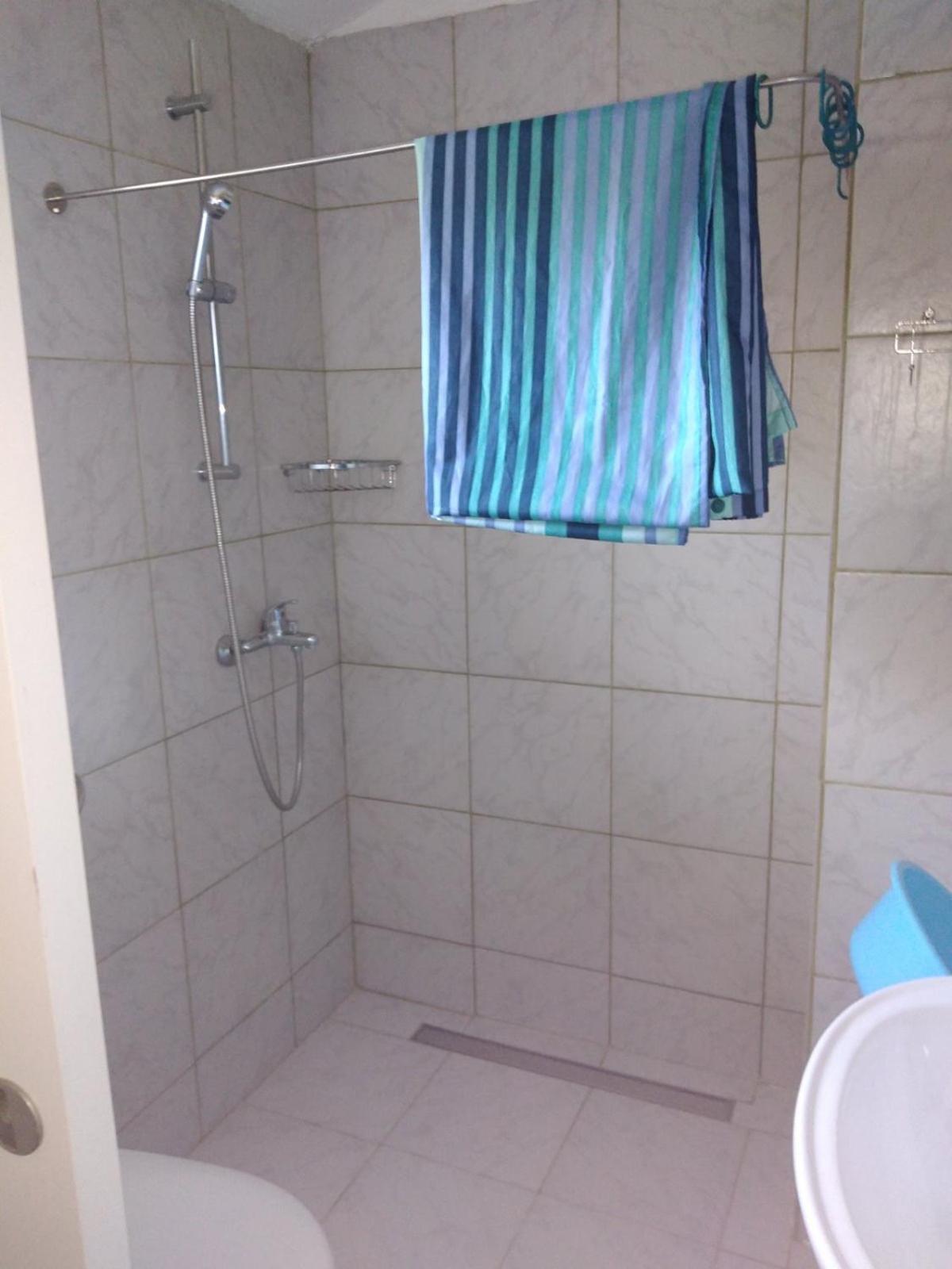 Apartment Zola Gornji Karin Exteriér fotografie